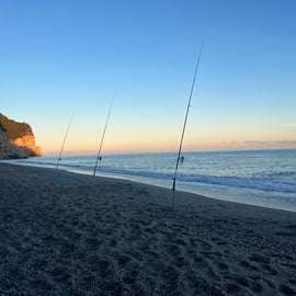 Ligurien: Geführtes Surfcasting mit Ausrüstung inklusive